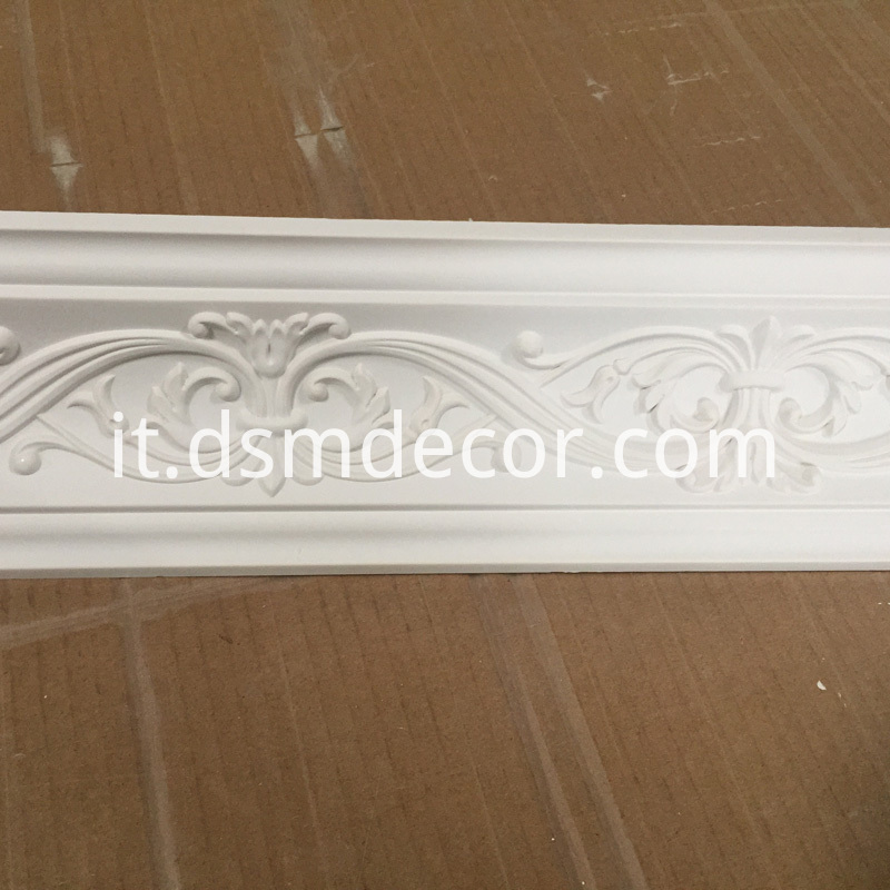 Cornice decorativa Decorative Cornice Moulding
